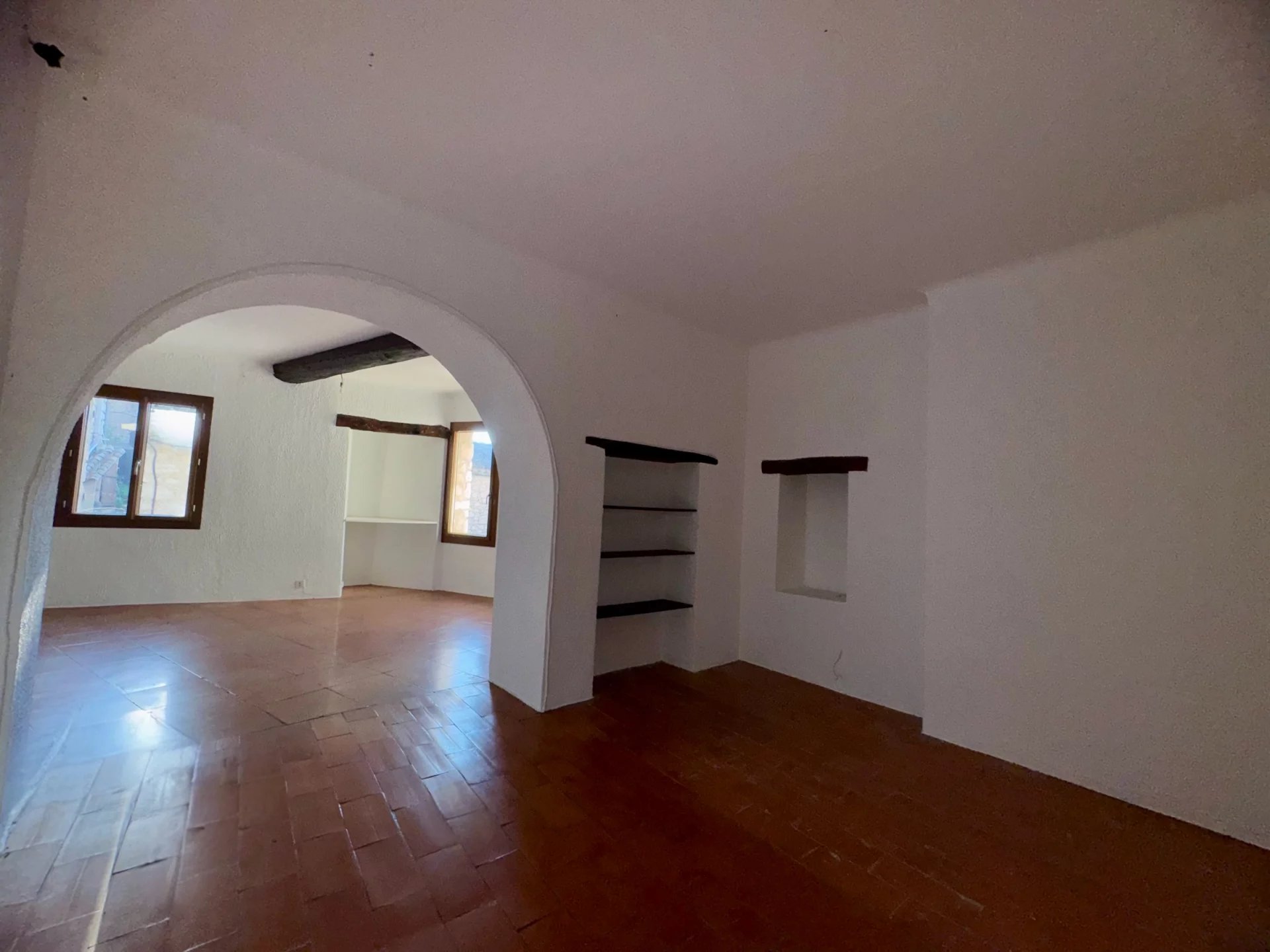 MAISON DE VILLAGE EN PIERRE - PEILLON