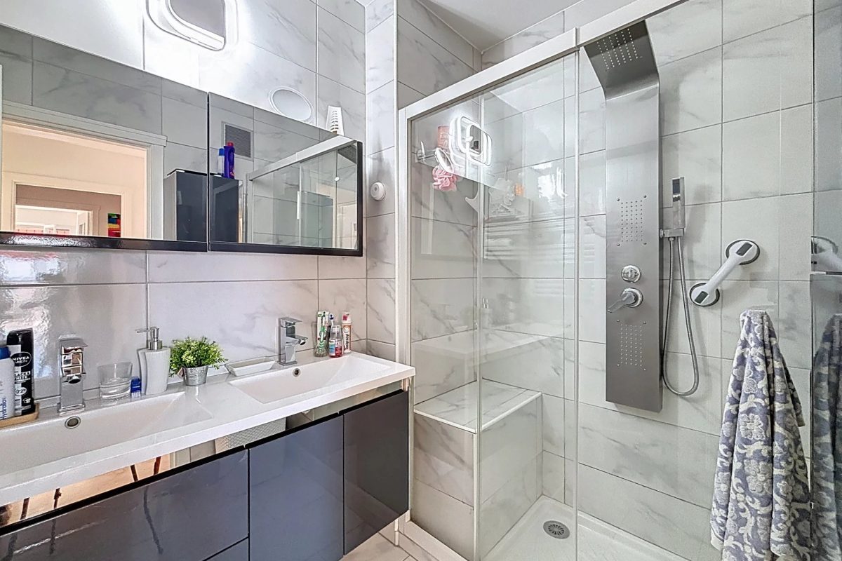 Superbe 3 pièces de 73 m², avant-dernier étage, lumineux et avec terrasse