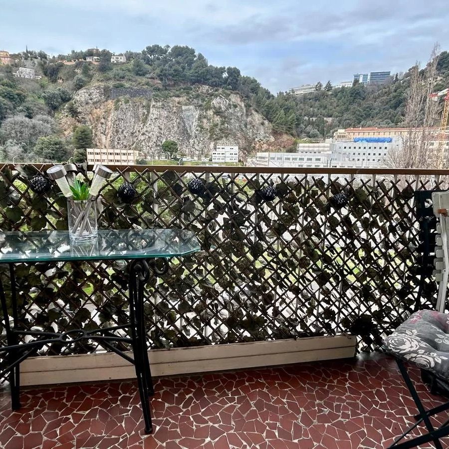 Bel appartement traversant