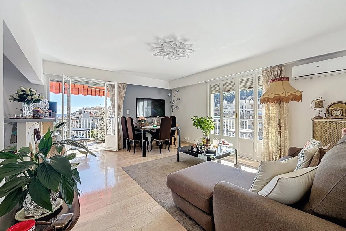 Superbe 3 pièces de 73 m², avant-dernier étage, lumineux et avec terrasse
