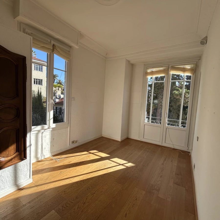 Appartement 2 pièces Cimiez Parc Liserb