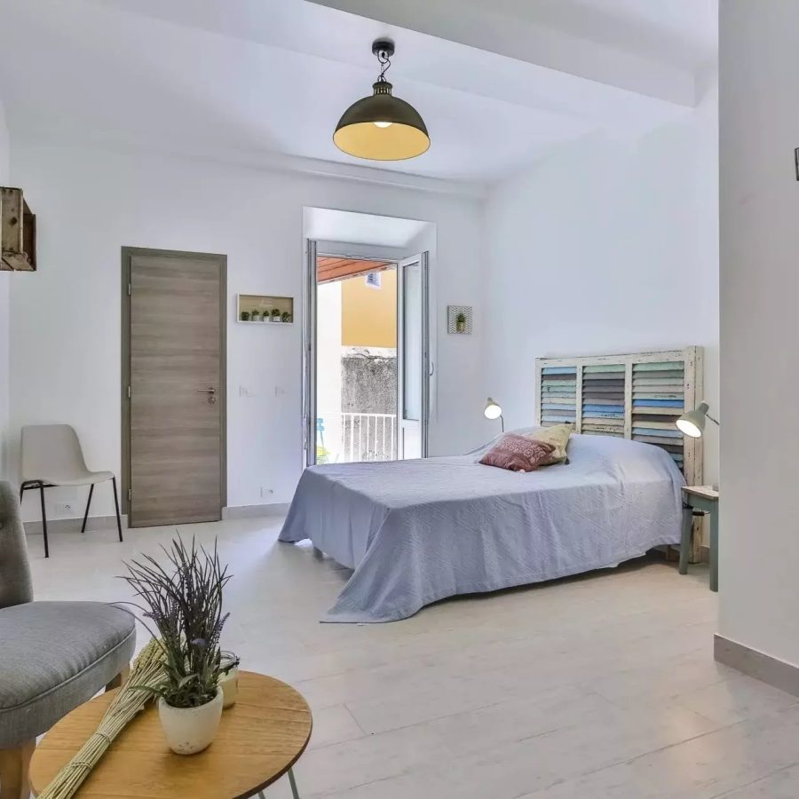 Superbe appartement 5 pièces - Place Garibaldi