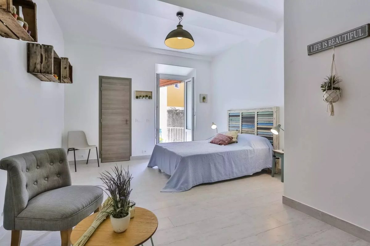 Superbe appartement 5 pièces - Place Garibaldi