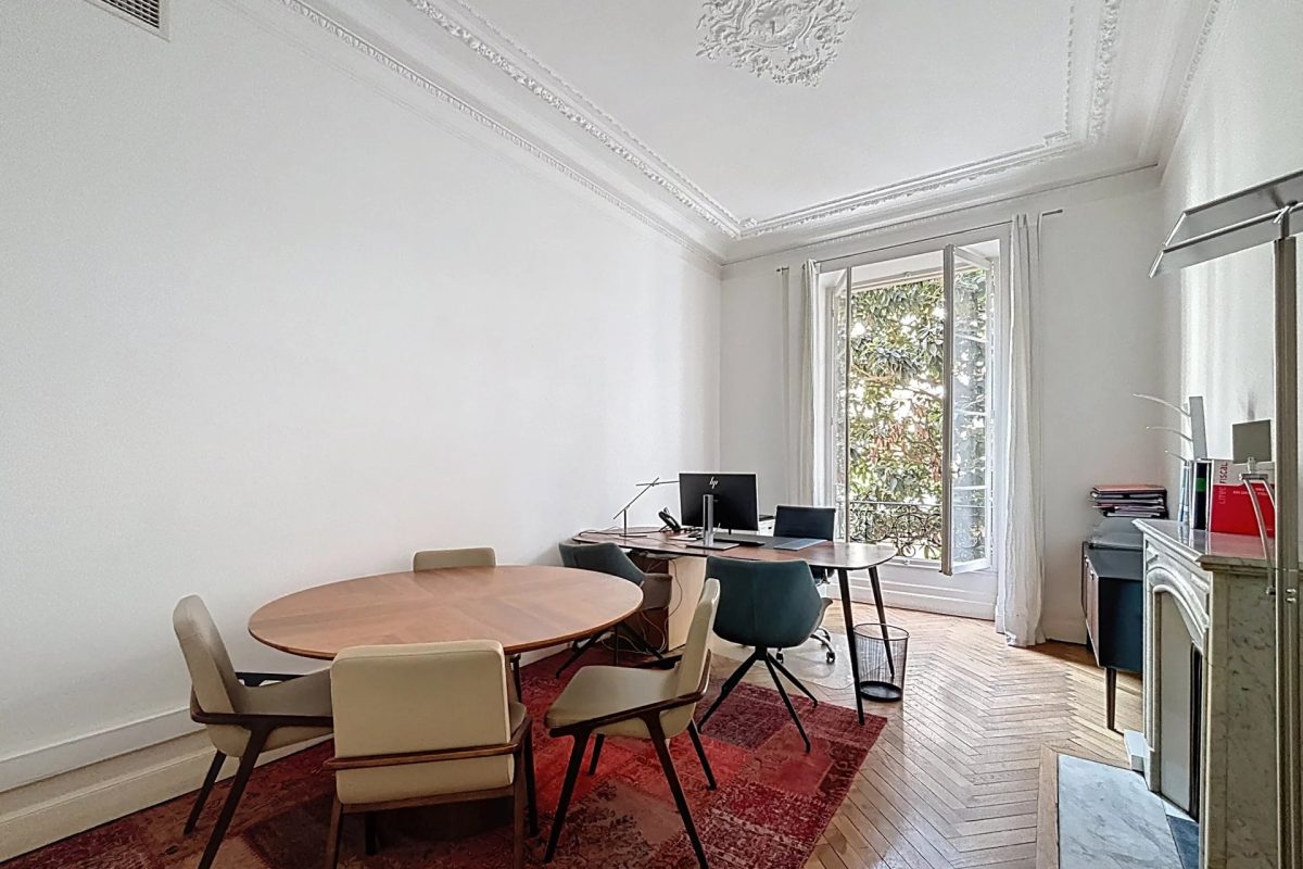 Élégant appartement bourgeois de 5 pièces – Quartier Wilson
