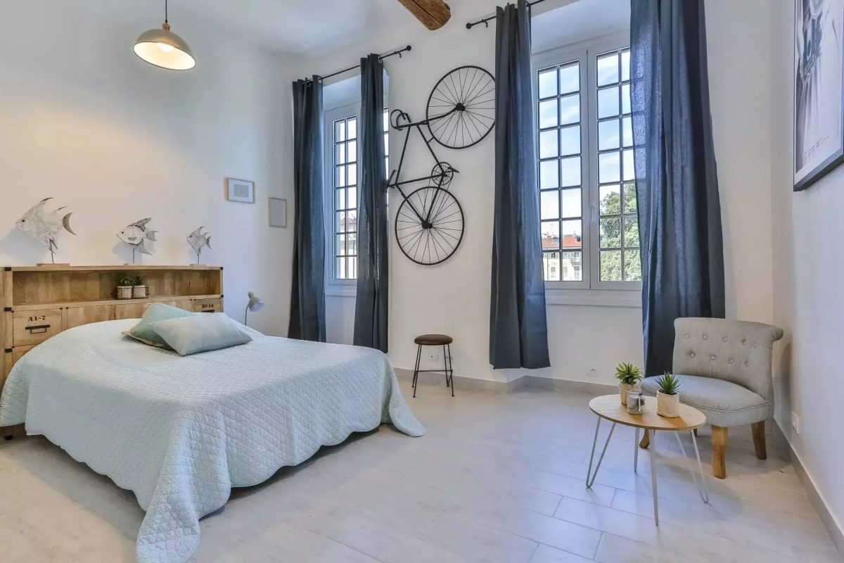 Superbe appartement 5 pièces - Place Garibaldi