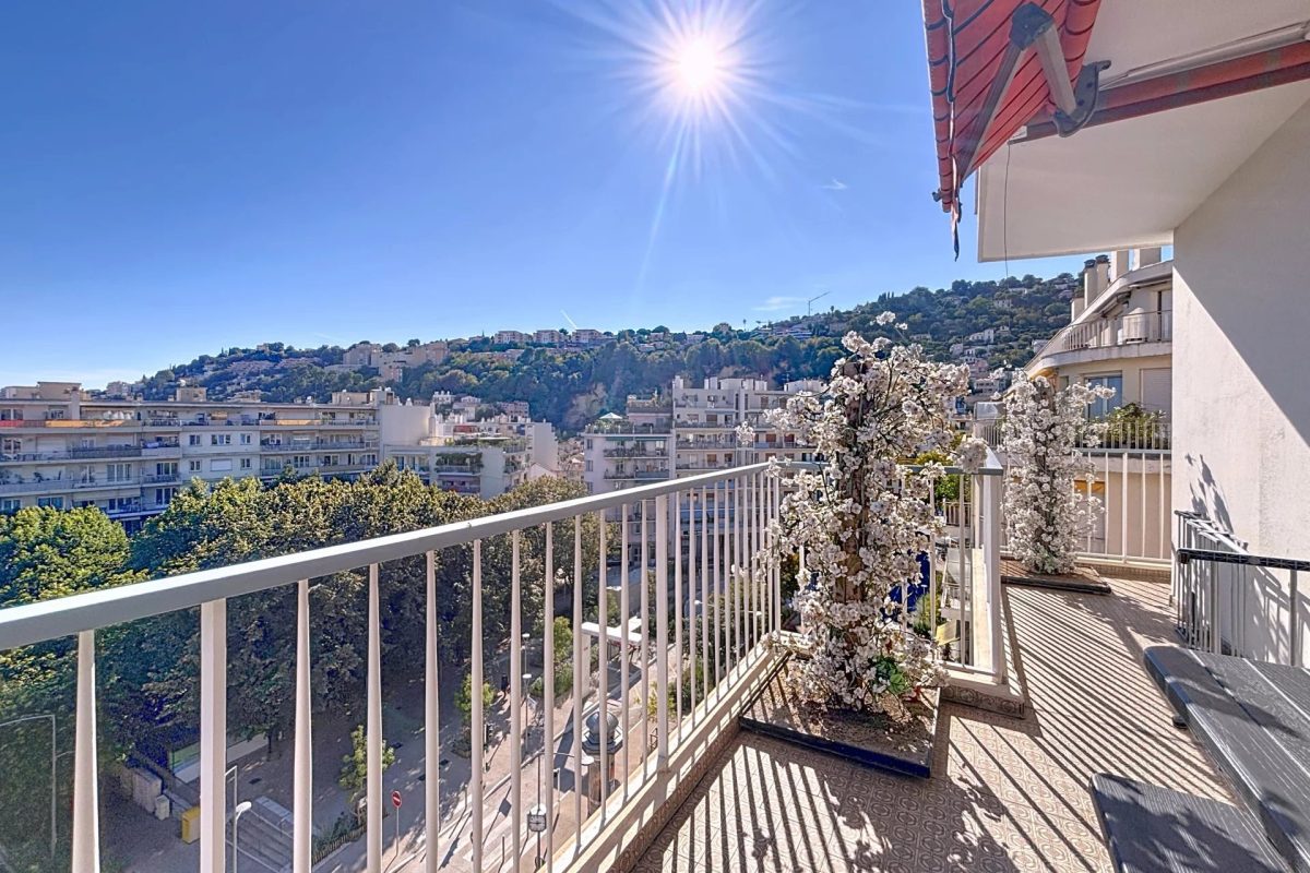 Superbe 3 pièces de 73 m², avant-dernier étage, lumineux et avec terrasse