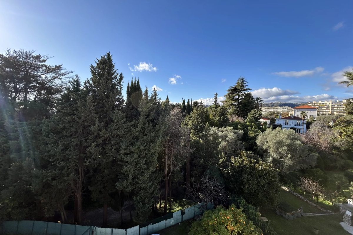 Appartement 2 pièces Cimiez Parc Liserb