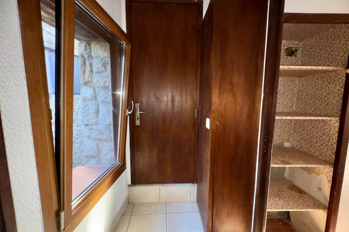 MAISON DE VILLAGE EN PIERRE - PEILLON