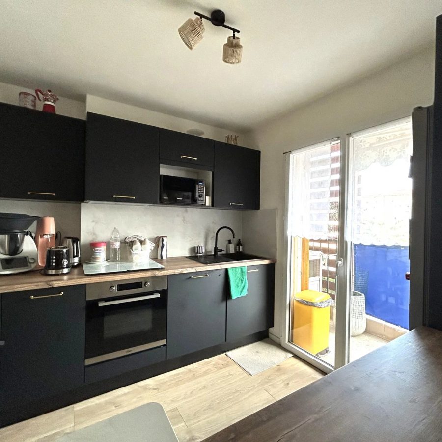 Appartement 4 pièces hyper centre Golfe Juan