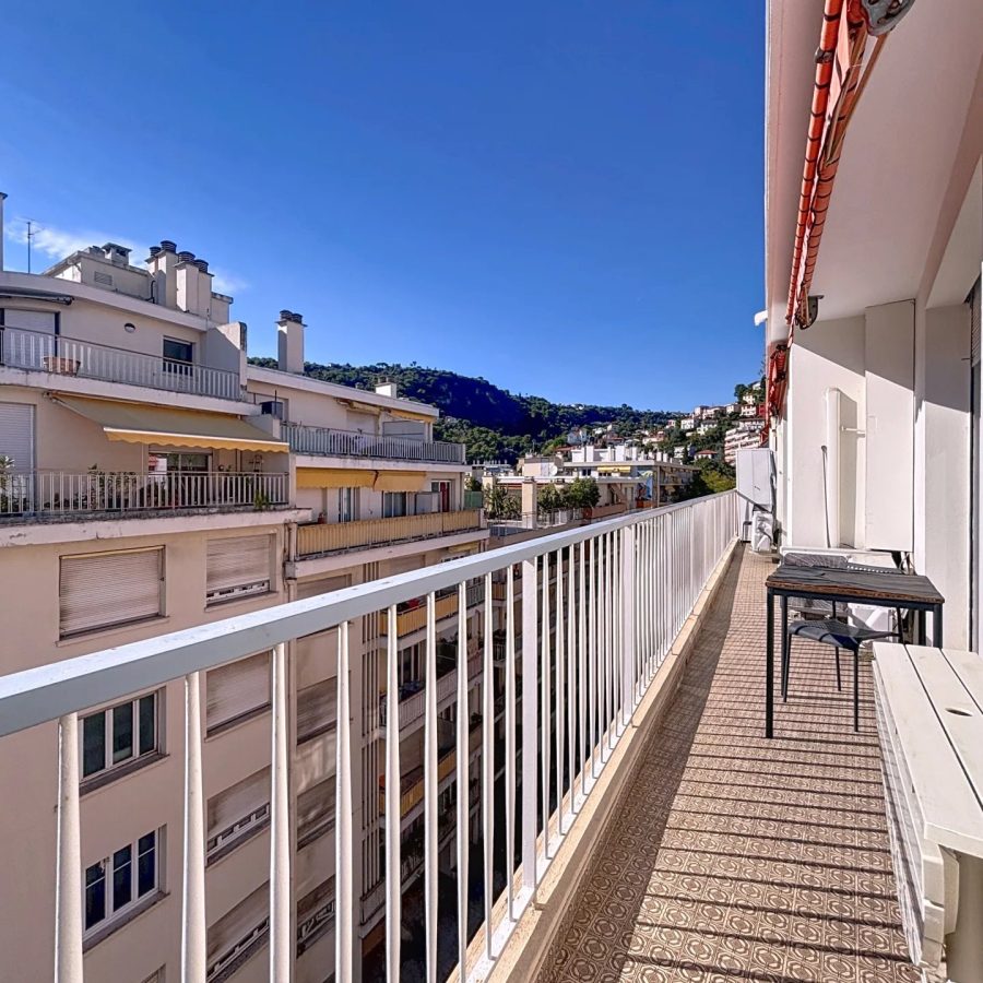 Superbe 3 pièces de 73 m², avant-dernier étage, lumineux et avec terrasse