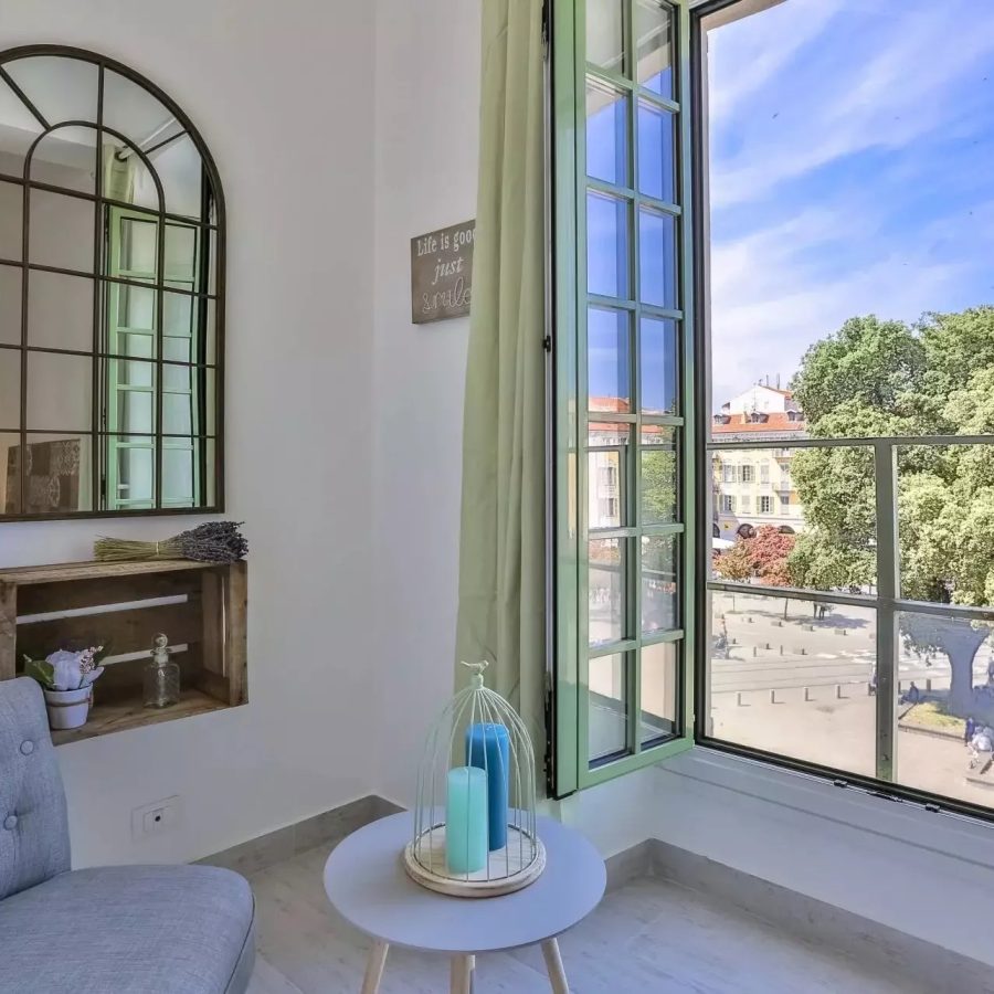 Superbe appartement 5 pièces - Place Garibaldi