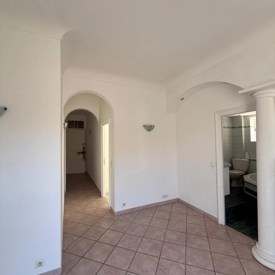 NICE PASTEUR – 3 PIÈCES – 47,25 m² – LUMINEUX – CAVE