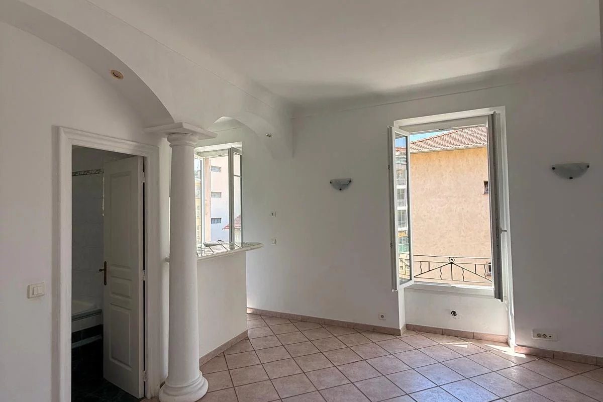 NICE PASTEUR – 3 PIÈCES – 47,25 m² – LUMINEUX – CAVE