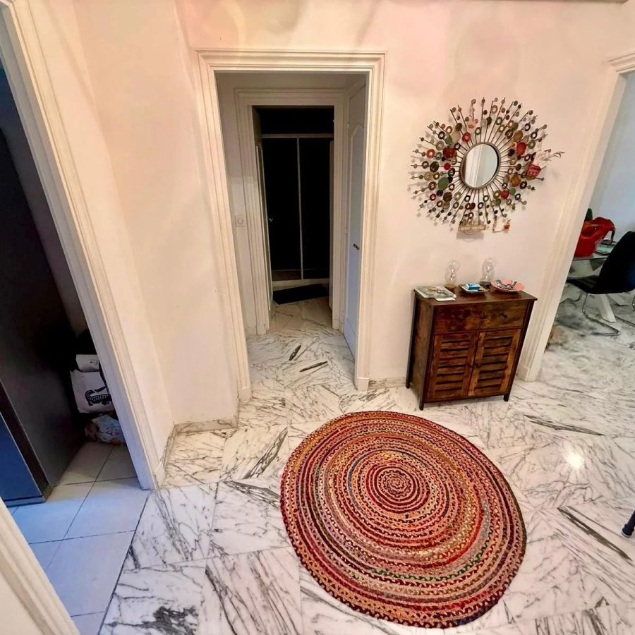 Belle oportunité appartement traversant 2 pieces