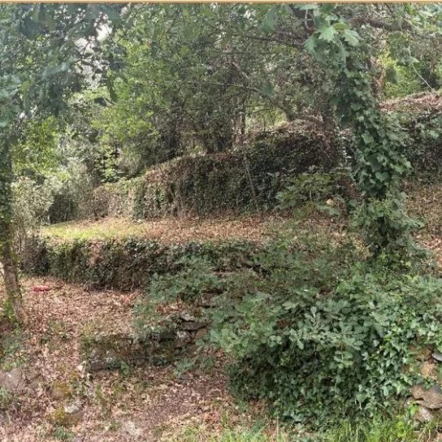 DURANUS - TERRAIN 1902 m2 CONSTRUCTIBLE